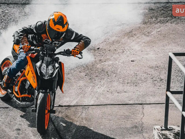 купити нове авто КТМ Дюкє 2025 року від офіційного дилера Никита Александрович КТМ фото