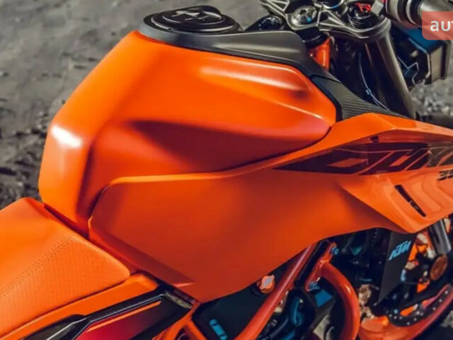 купити нове авто КТМ Дюкє 2025 року від офіційного дилера Никита Александрович КТМ фото