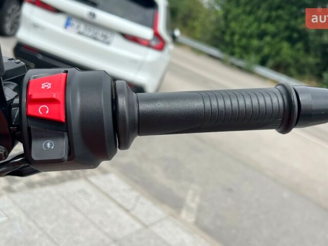 купить новое авто КТМ Дюке 2025 года от официального дилера Дніпромотор КТМ фото