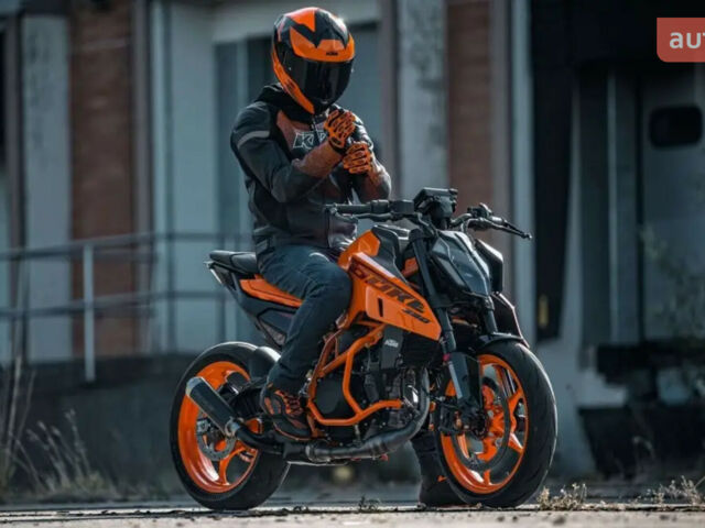 купити нове авто КТМ Дюкє 2025 року від офіційного дилера Никита Александрович КТМ фото