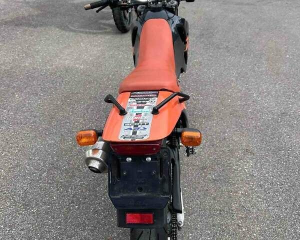 Оранжевый КТМ Дюке, объемом двигателя 0.64 л и пробегом 29 тыс. км за 3200 $, фото 6 на Automoto.ua