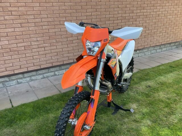 КТМ ЕКсЦ, объемом двигателя 0.15 л и пробегом 0 тыс. км за 6700 $, фото 2 на Automoto.ua