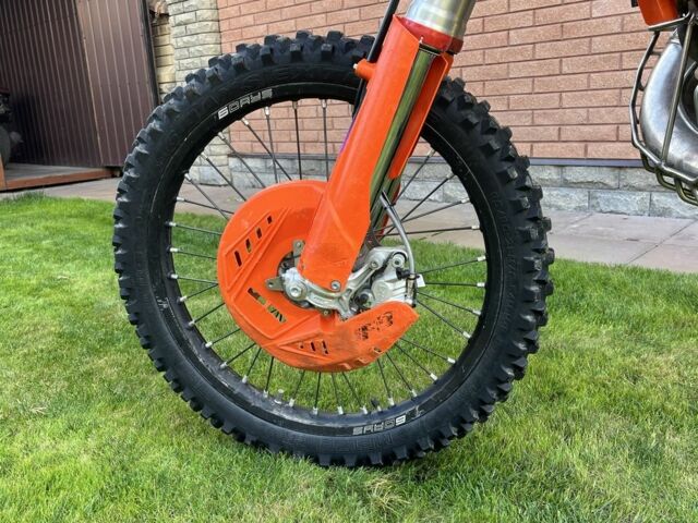 КТМ ЕКсЦ, объемом двигателя 0.15 л и пробегом 0 тыс. км за 6700 $, фото 6 на Automoto.ua