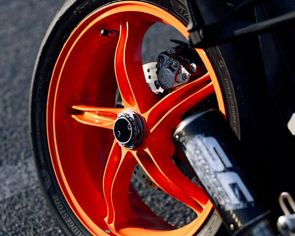 Синій КТМ Супєр Дюкє, об'ємом двигуна 1.3 л та пробігом 11 тис. км за 19000 $, фото 18 на Automoto.ua