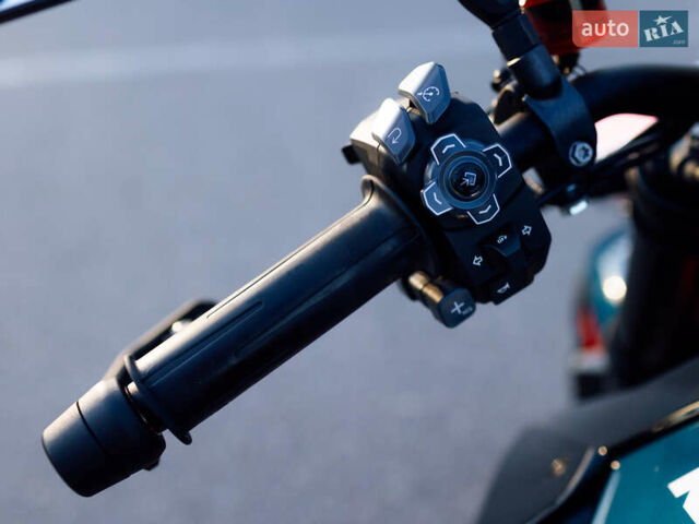 Синій КТМ Супєр Дюкє, об'ємом двигуна 1.3 л та пробігом 11 тис. км за 19000 $, фото 9 на Automoto.ua