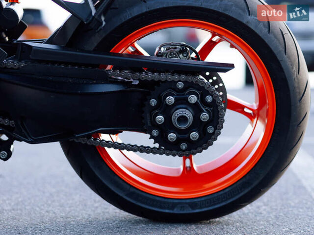 Синій КТМ Супєр Дюкє, об'ємом двигуна 1.3 л та пробігом 11 тис. км за 19000 $, фото 16 на Automoto.ua