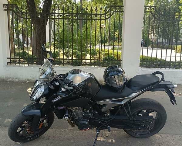 Черный КТМ Duke 790, объемом двигателя 0.8 л и пробегом 9 тыс. км за 9700 $, фото 4 на Automoto.ua