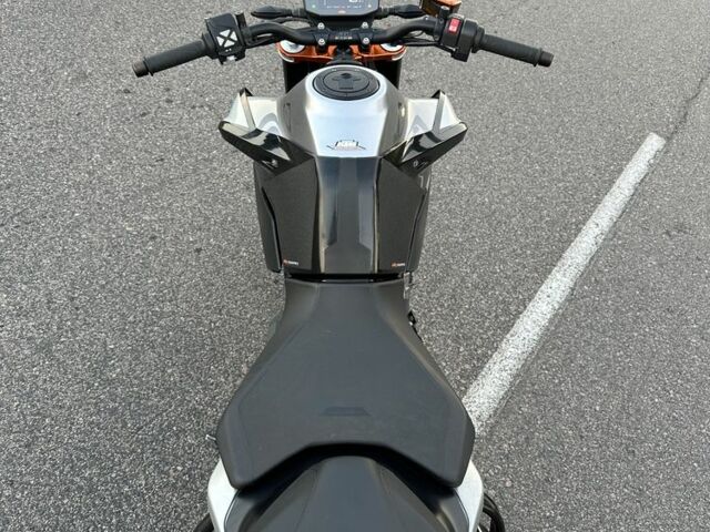 КТМ Duke 790, объемом двигателя 0 л и пробегом 0 тыс. км за 3450 $, фото 3 на Automoto.ua