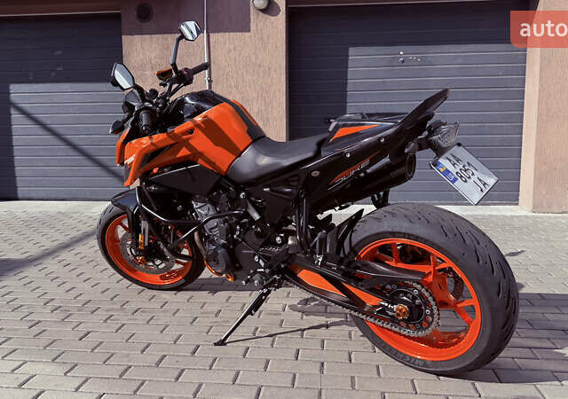 КТМ Duke 790 2019 у Рівному на Automoto.ua Помаранчевий КТМ Duke 790, об'ємом двигуна 0.8 л та пробігом 16 тис. км за 8000 $, фото 15 на Automoto.ua