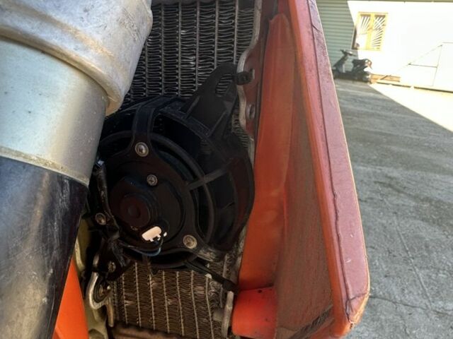 КТМ EXC 250, объемом двигателя 0.25 л и пробегом 0 тыс. км за 2600 $, фото 4 на Automoto.ua