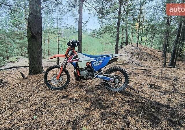 КТМ EXC 250 2017 в Киеве на Automoto.ua Оранжевый КТМ EXC 250, объемом двигателя 0.25 л и пробегом 7 тыс. км за 6700 $, фото 2 на Automoto.ua