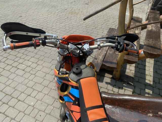 КТМ EXC 300, объемом двигателя 0.3 л и пробегом 0 тыс. км за 1650 $, фото 8 на Automoto.ua