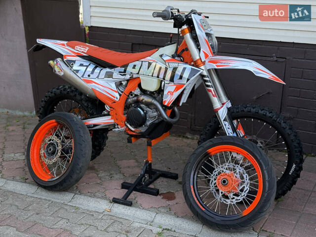 Белый КТМ EXC 450, объемом двигателя 0.45 л и пробегом 6 тыс. км за 11300 $, фото 5 на Automoto.ua