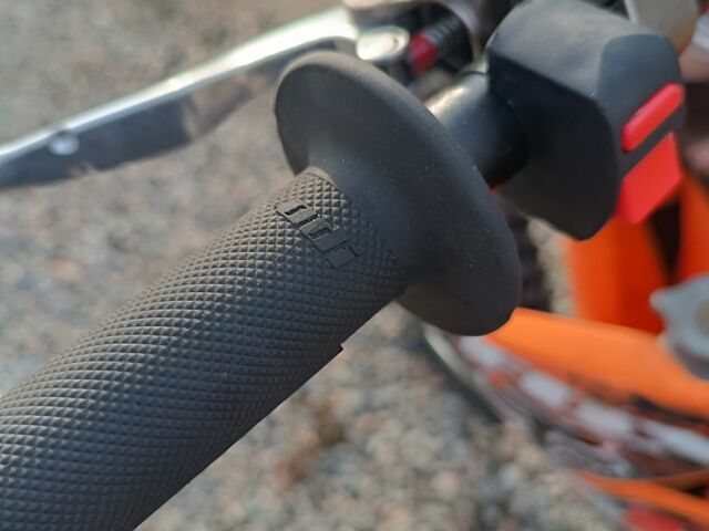 КТМ EXC 450, объемом двигателя 0.45 л и пробегом 0 тыс. км за 2600 $, фото 6 на Automoto.ua