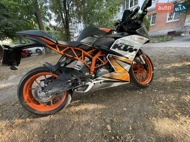 Черный КТМ RC 390, объемом двигателя 0.37 л и пробегом 33 тыс. км за 3700 $, фото 7 на Automoto.ua