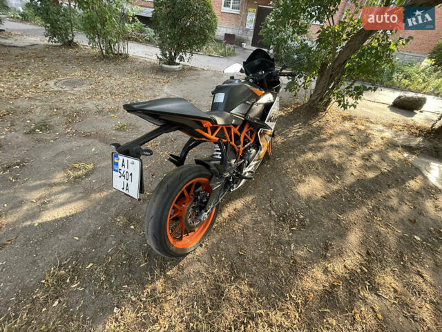 Черный КТМ RC 390, объемом двигателя 0.37 л и пробегом 33 тыс. км за 3700 $, фото 6 на Automoto.ua