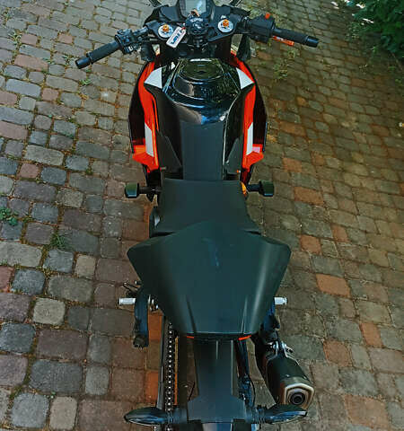 Чорний КТМ RC 390, об'ємом двигуна 0.37 л та пробігом 5 тис. км за 4200 $, фото 6 на Automoto.ua