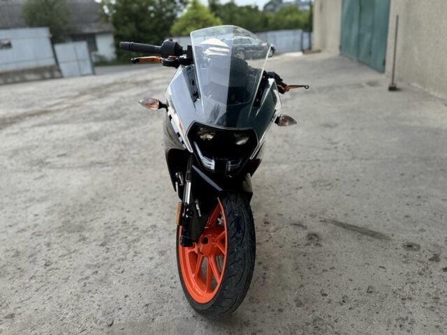 КТМ RC 390, объемом двигателя 0.4 л и пробегом 0 тыс. км за 3500 $, фото 2 на Automoto.ua