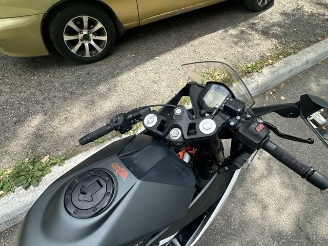 КТМ RC 390, объемом двигателя 0.39 л и пробегом 0 тыс. км за 3300 $, фото 5 на Automoto.ua