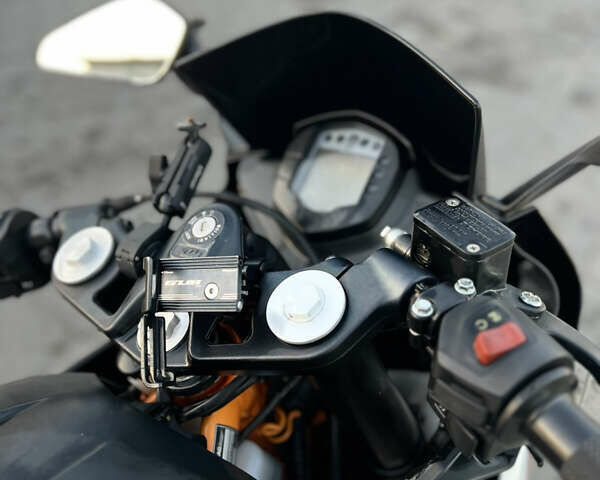 Жовтий КТМ RC 390, об'ємом двигуна 0.4 л та пробігом 21 тис. км за 4000 $, фото 3 на Automoto.ua