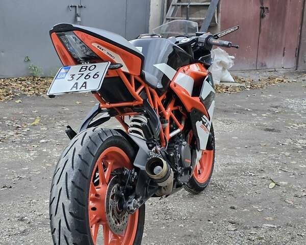 КТМ RC 390 2017 у Тернополі на Automoto.ua Помаранчевий КТМ RC 390, об'ємом двигуна 0.37 л та пробігом 10 тис. км за 3999 $, фото 7 на Automoto.ua