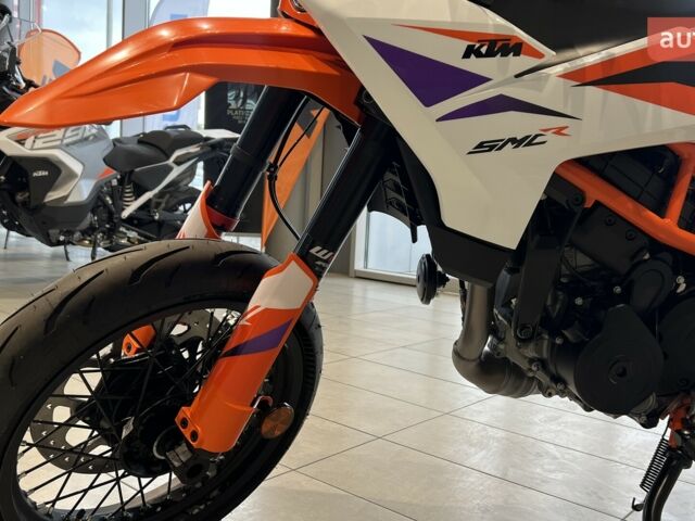 купить новое авто КТМ SMC 2024 года от официального дилера Дніпромотор КТМ фото
