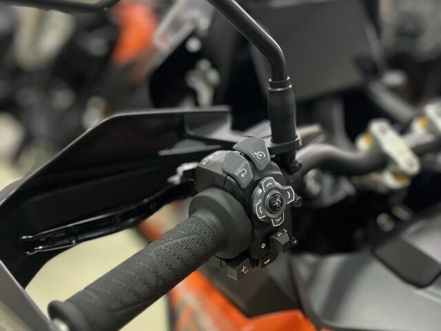 КТМ Super Adventure, об'ємом двигуна 1.3 л та пробігом 0 тис. км за 21500 $, фото 8 на Automoto.ua