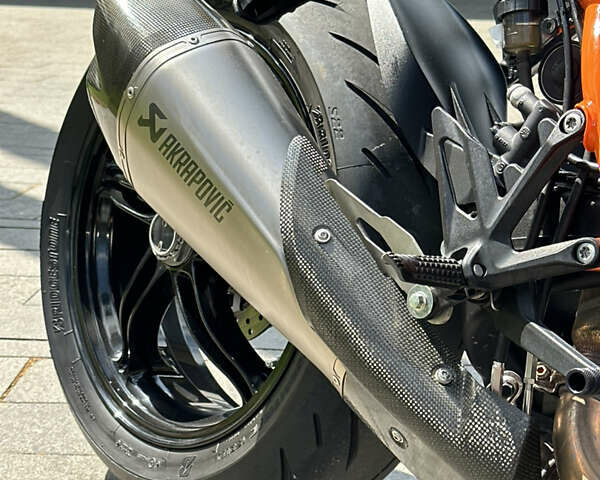 Черный КТМ Super Duke 1290, объемом двигателя 1.3 л и пробегом 4 тыс. км за 18100 $, фото 13 на Automoto.ua