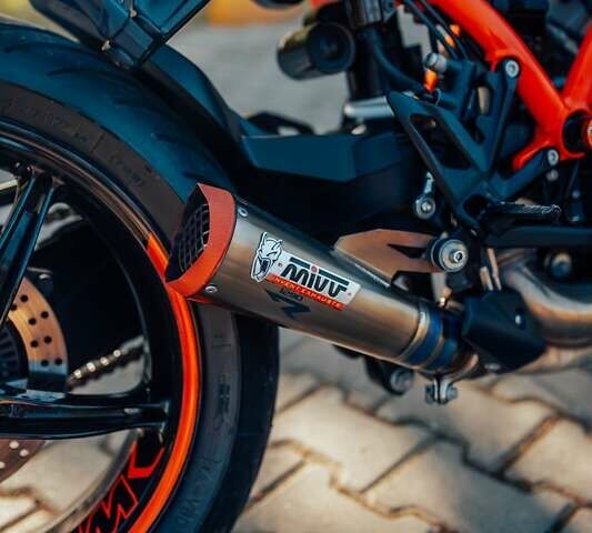 КТМ Super Duke 1290, объемом двигателя 0 л и пробегом 10 тыс. км за 18299 $, фото 7 на Automoto.ua