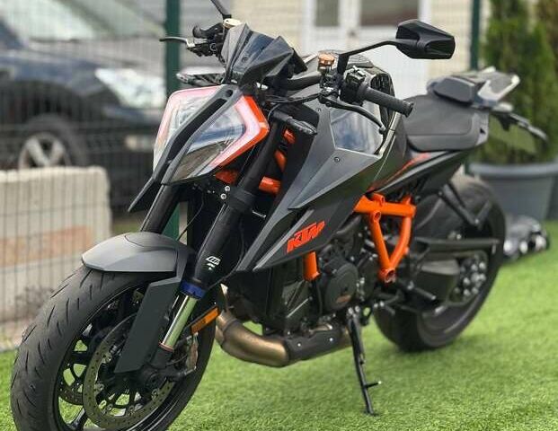 КТМ Super Duke 1290, объемом двигателя 0 л и пробегом 4 тыс. км за 18000 $, фото 3 на Automoto.ua