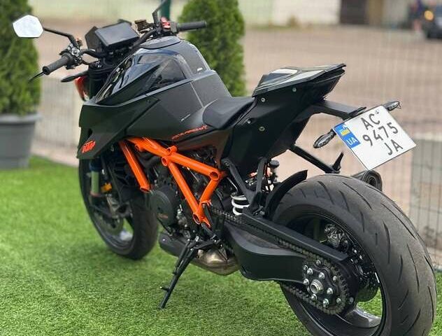 КТМ Super Duke 1290, объемом двигателя 0 л и пробегом 4 тыс. км за 18000 $, фото 5 на Automoto.ua