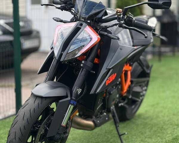 КТМ Super Duke 1290, объемом двигателя 0 л и пробегом 4 тыс. км за 18000 $, фото 2 на Automoto.ua