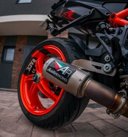 КТМ Super Duke 1290, объемом двигателя 0 л и пробегом 7 тыс. км за 20000 $, фото 33 на Automoto.ua