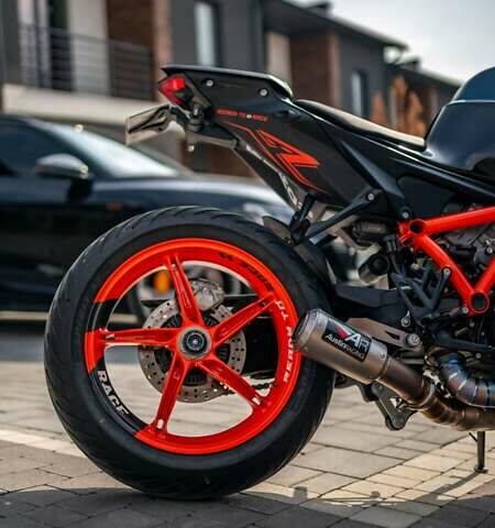 КТМ Super Duke 1290, объемом двигателя 0 л и пробегом 7 тыс. км за 20000 $, фото 17 на Automoto.ua