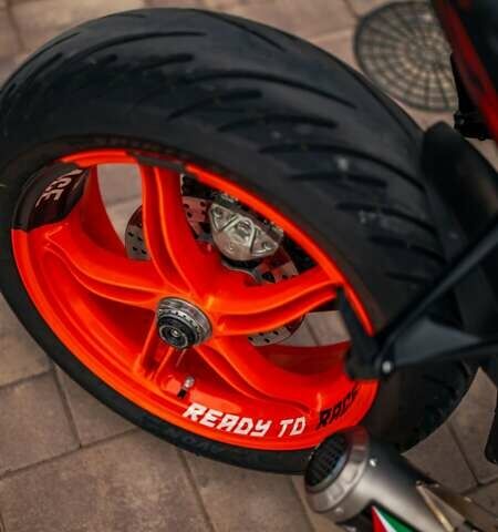 КТМ Super Duke 1290, объемом двигателя 0 л и пробегом 7 тыс. км за 20000 $, фото 34 на Automoto.ua