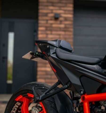 КТМ Super Duke 1290, объемом двигателя 0 л и пробегом 7 тыс. км за 20000 $, фото 39 на Automoto.ua