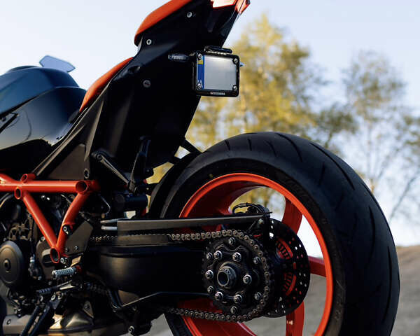 КТМ Super Duke 1290, объемом двигателя 1.3 л и пробегом 8 тыс. км за 19000 $, фото 9 на Automoto.ua