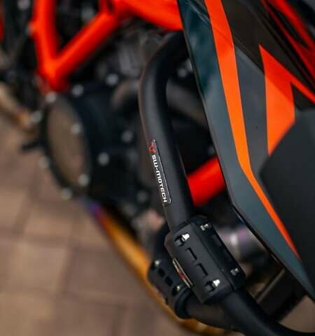 КТМ Super Duke 1290, объемом двигателя 0 л и пробегом 7 тыс. км за 20000 $, фото 36 на Automoto.ua