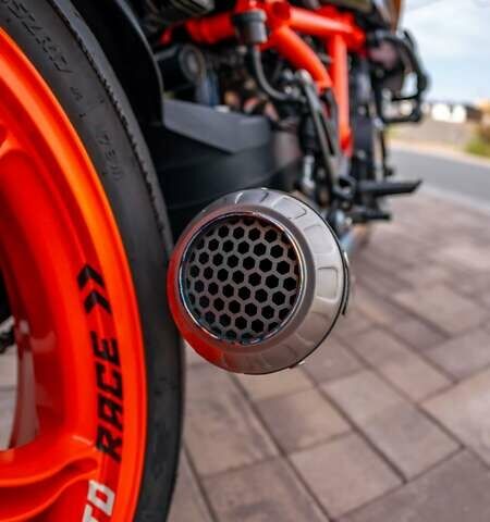 КТМ Super Duke 1290, объемом двигателя 0 л и пробегом 7 тыс. км за 20000 $, фото 48 на Automoto.ua