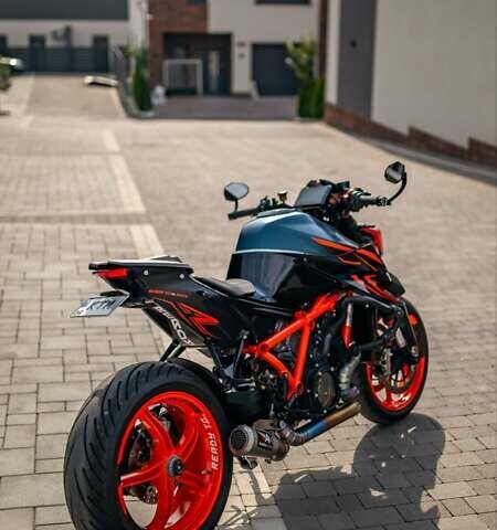 КТМ Super Duke 1290, объемом двигателя 0 л и пробегом 7 тыс. км за 20000 $, фото 18 на Automoto.ua