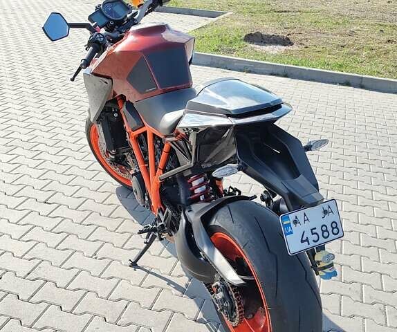 Помаранчевий КТМ Super Duke 1290, об'ємом двигуна 1.3 л та пробігом 10 тис. км за 11500 $, фото 6 на Automoto.ua