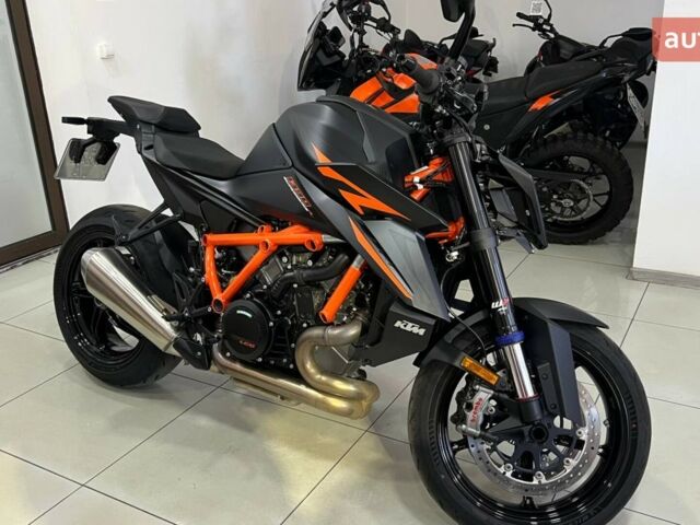 КТМ Super Duke 1390 R EVO 2024 года купить новое авто КТМ Super Duke 1390 R EVO 2024 года от официального дилера MOTO-PULSE КТМ фото