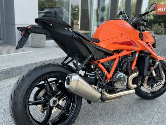 купити нове авто КТМ Super Duke 1390R 2024 року від офіційного дилера Дніпромотор КТМ фото