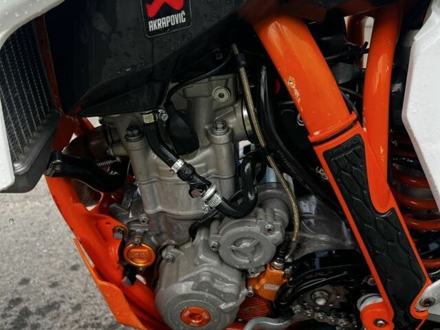КТМ SX-F 350, объемом двигателя 0.35 л и пробегом 0 тыс. км за 4300 $, фото 5 на Automoto.ua