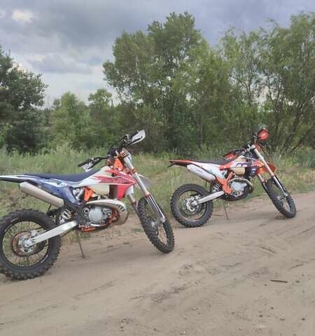 КТМ SX-F 450, объемом двигателя 0.45 л и пробегом 5 тыс. км за 6800 $, фото 2 на Automoto.ua