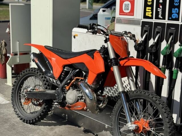КТМ SX 250, объемом двигателя 0.25 л и пробегом 0 тыс. км за 4244 $, фото 4 на Automoto.ua
