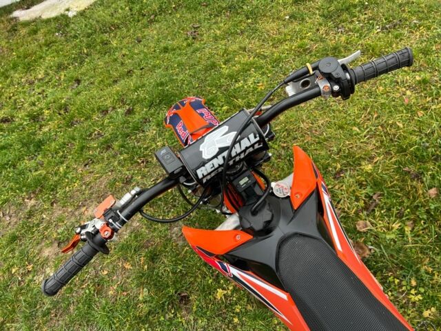 КТМ SX 250, объемом двигателя 0.25 л и пробегом 0 тыс. км за 4200 $, фото 14 на Automoto.ua