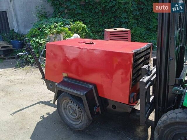 Красный Kaeser M 22, объемом двигателя 0 л и пробегом 1 тыс. км за 3000 $, фото 5 на Automoto.ua