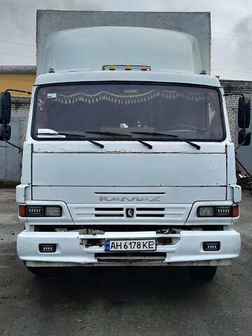 Белый КамАЗ 4308, объемом двигателя 4.46 л и пробегом 750 тыс. км за 7000 $, фото 1 на Automoto.ua