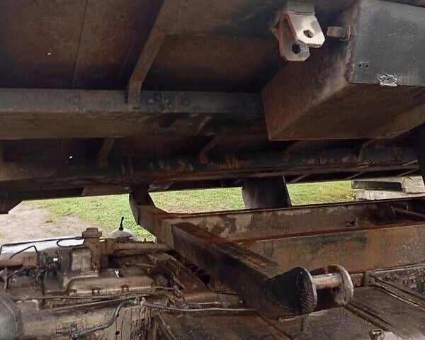 Оранжевый КамАЗ 51102, объемом двигателя 10.85 л и пробегом 187 тыс. км за 4800 $, фото 8 на Automoto.ua